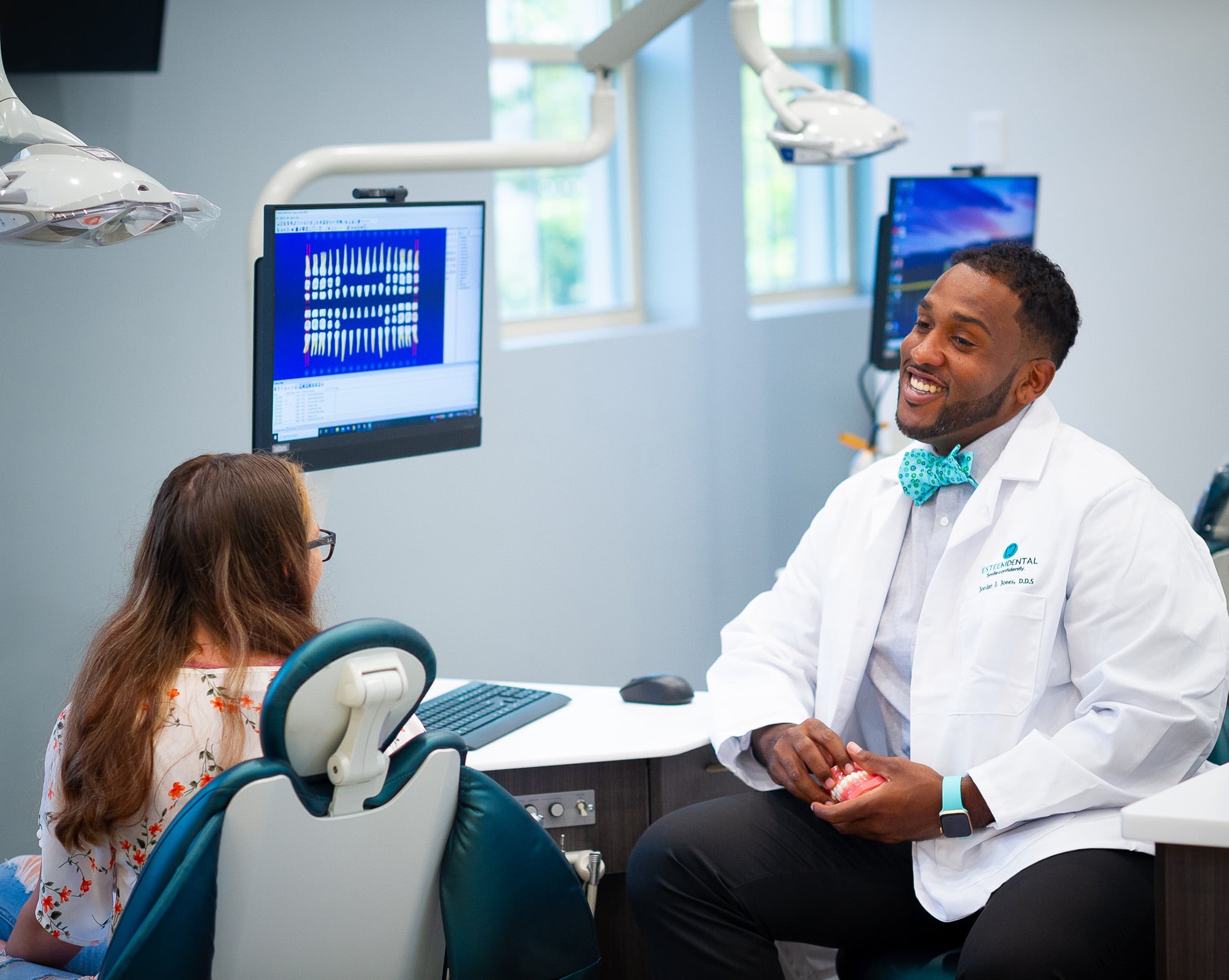 Image for Esteem Dental with ID of: 7079359