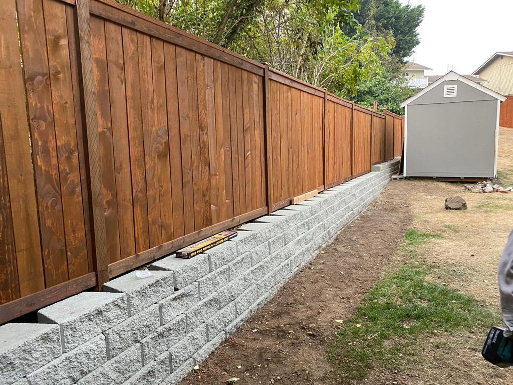 Image for Evergreen Deck & Fence with ID of: 7090893