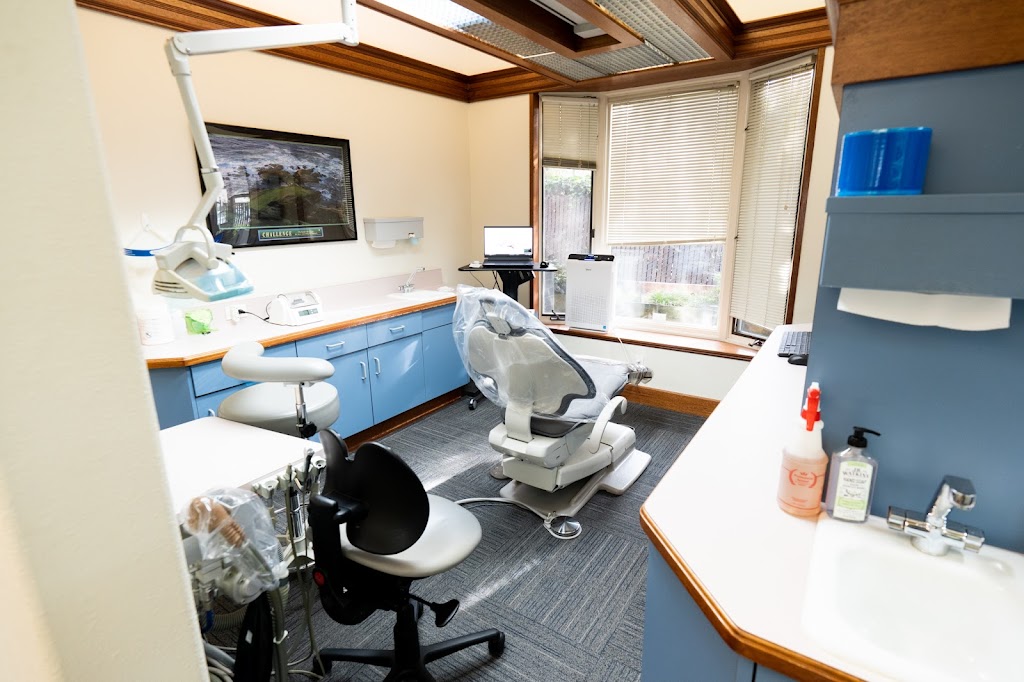 Image for Castro Valley Advantage Dental with ID of: 7095396