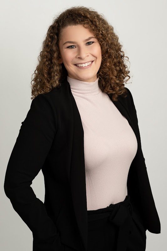 Image for Sienna Lautenschlager - Realtor with ID of: 7095969