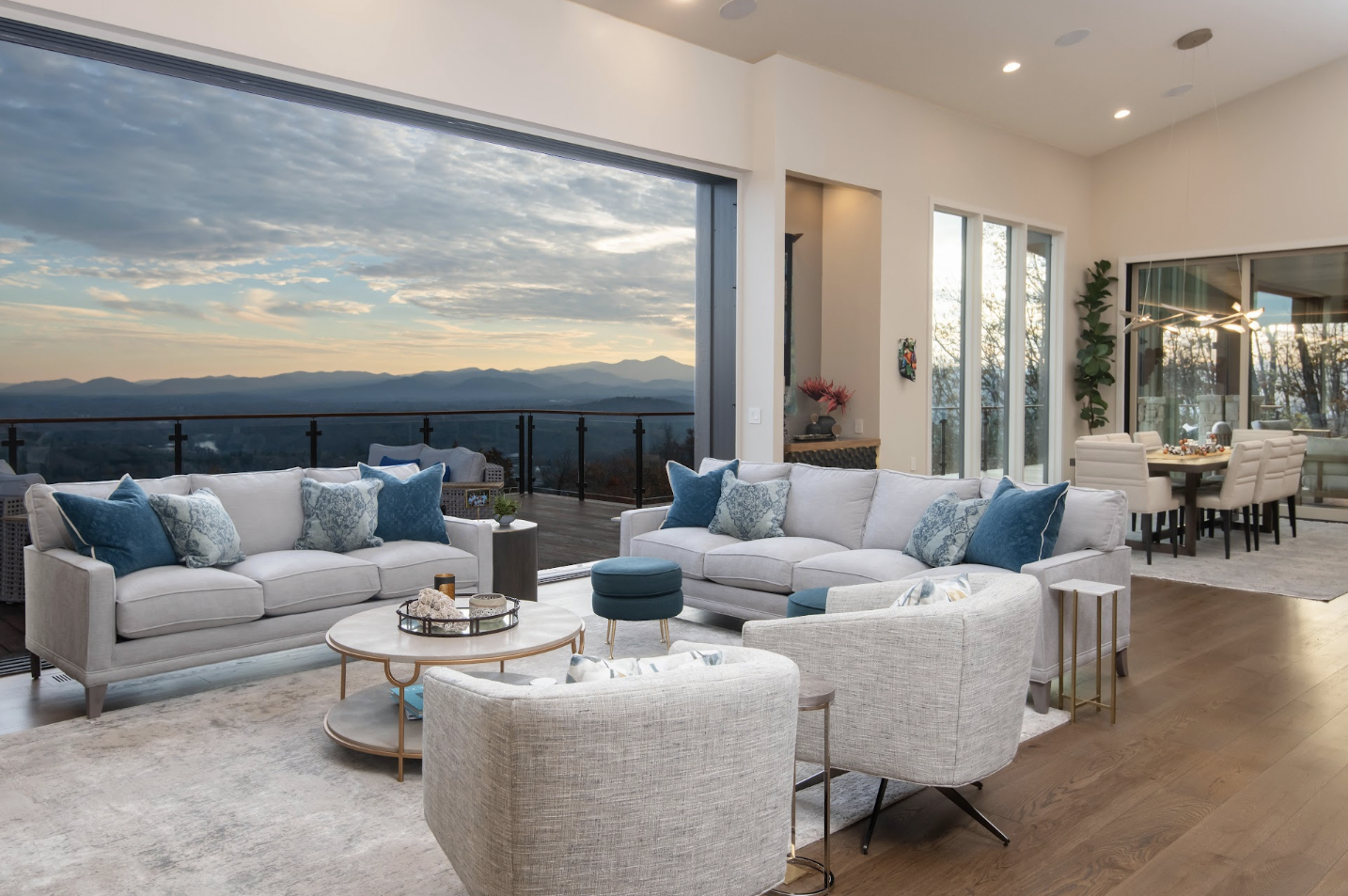 Image for ID.ology Interiors & Design with ID of: 7097161