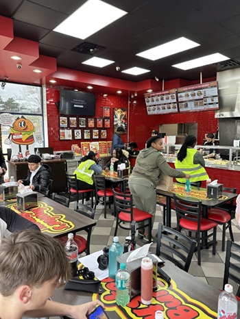 Image for Taystee's Burgers with ID of: 7097964