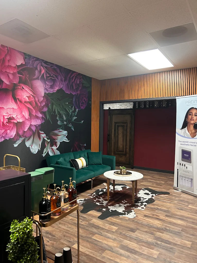 Image for Le Vestige Aesthetics with ID of: 7105219