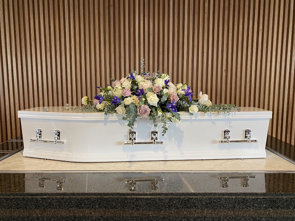 Image for Simple Goodbyes with ID of: 7105570