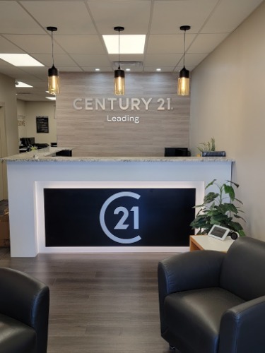 Image for Century 21 Leading with ID of: 7110243