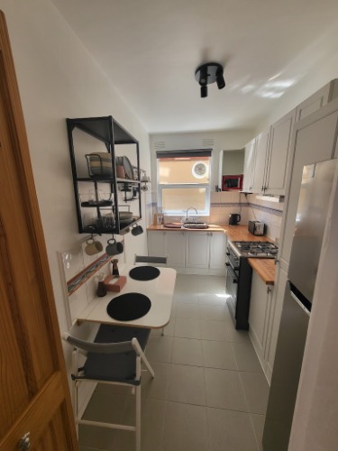 Image for BNB Butler with ID of: 7114584