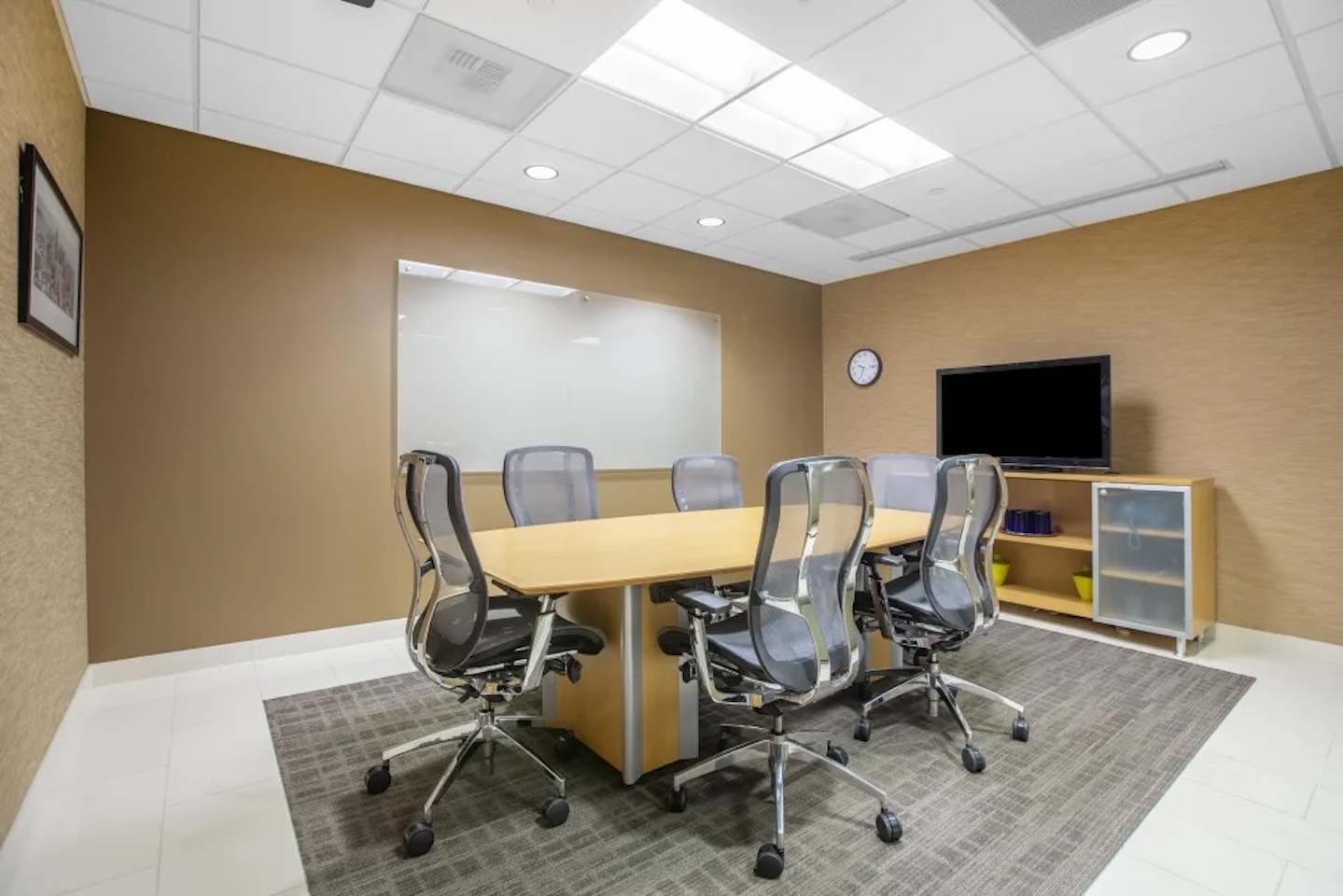 Image for Brand House with ID of: 7115367