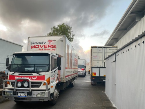 Image for Ready Movers with ID of: 7116307