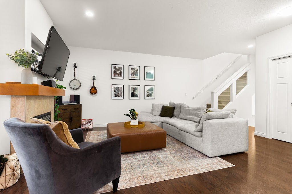 Image for Jennica George - REALTOR® with ID of: 7117600