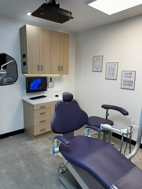 Image for Ash Dental Studio with ID of: 7118237