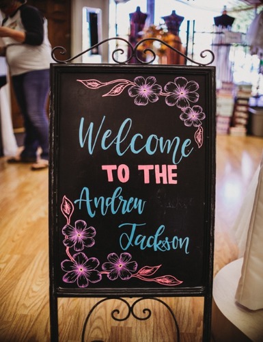 Image for AJ Bridal Company with ID of: 7118319
