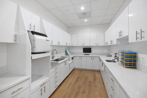 Image for Kidz Modern Dentistry with ID of: 7129488