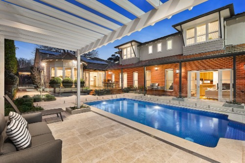 Image for Whyte Gardens with ID of: 7145934