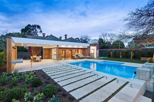 Image for Whyte Gardens with ID of: 7145936