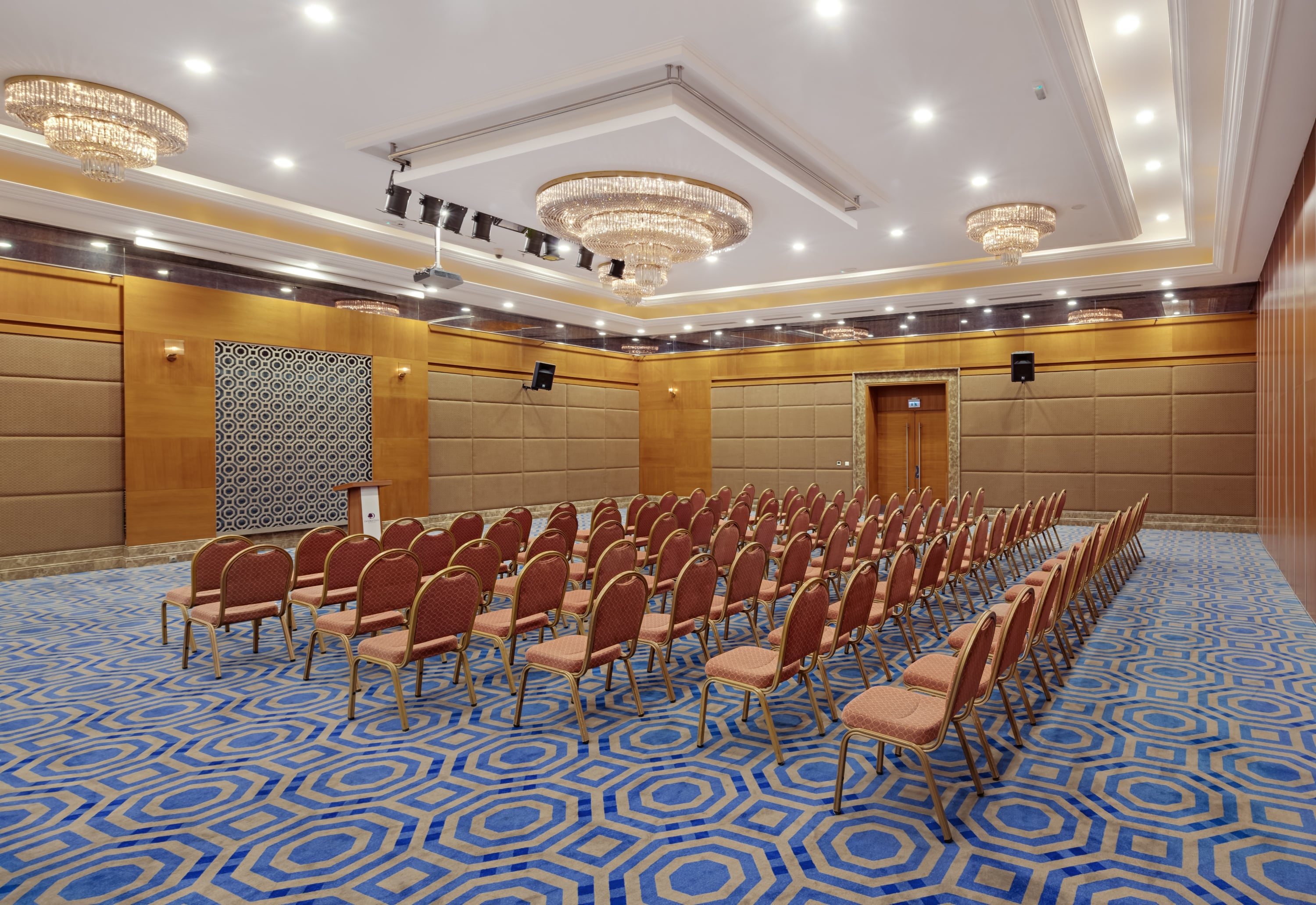 Image for DoubleTree by Hilton Van with ID of: 7147850