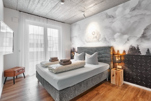 Image for The Cloud Suite Apartments with ID of: 7149416