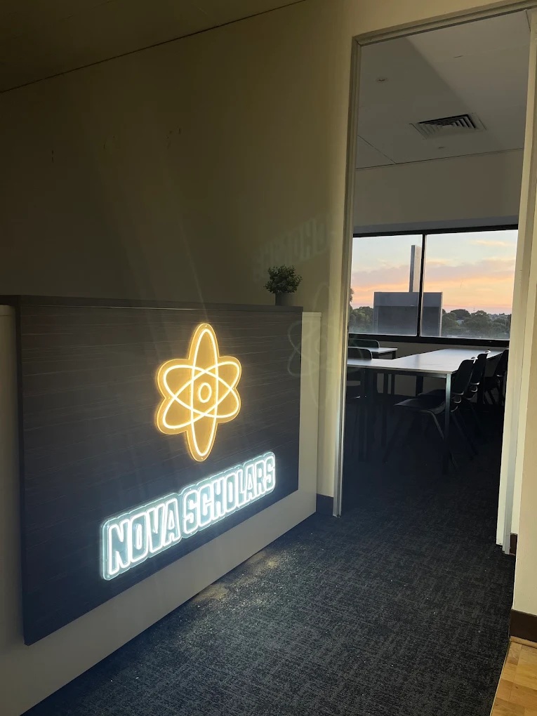 Image for Nova Scholars with ID of: 7155043