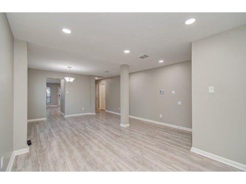 Image for Denova Living with ID of: 7191939
