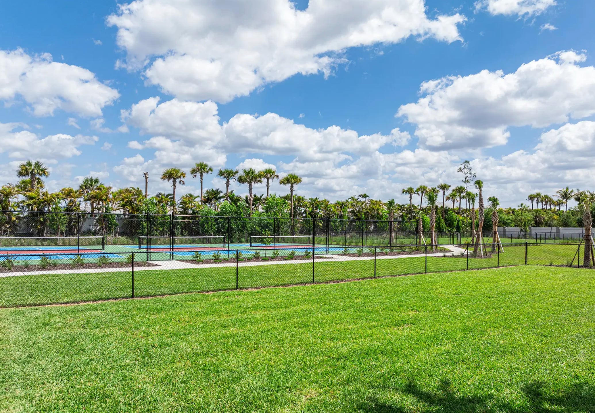 Image for Azalea Park Apartments with ID of: 7193189