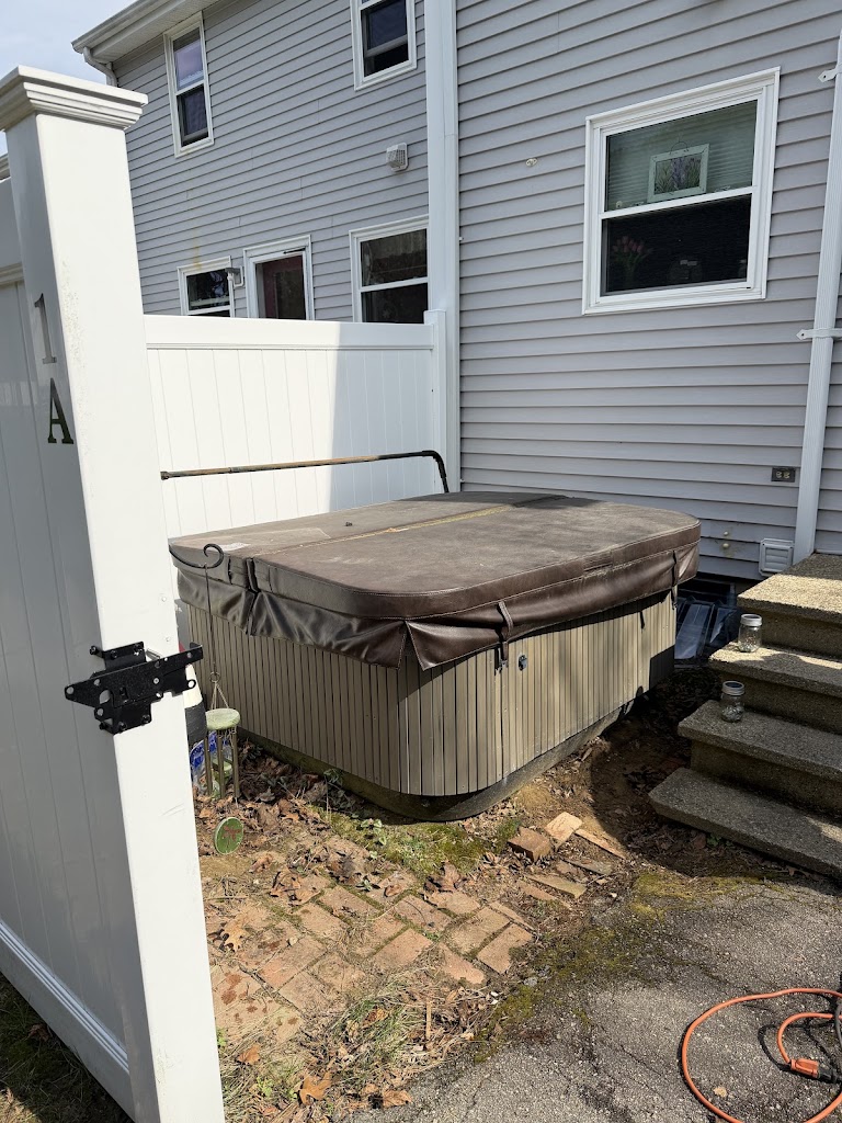 Image for Trash Can Willys Junk Removal Service with ID of: 7204683