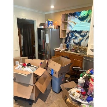 Image for Hank’s Junk Removal with ID of: 7213479