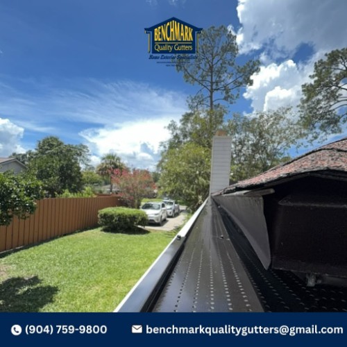 Image for Benchmark Quality Gutters with ID of: 7215837