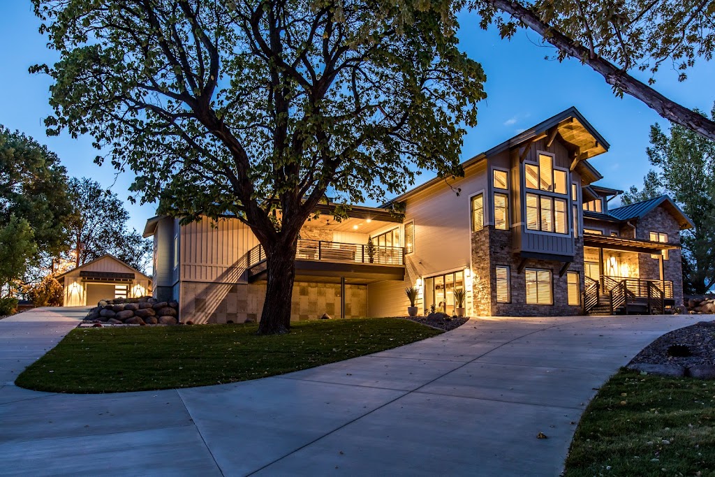 Image for Maves Construction Inc with ID of: 7216374