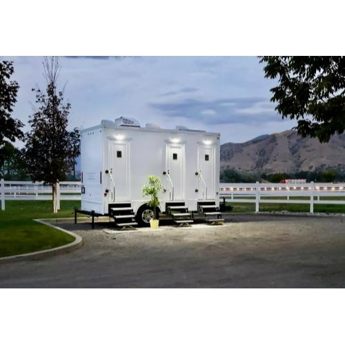 Image for Jonny's Luxury Johns with ID of: 7217679