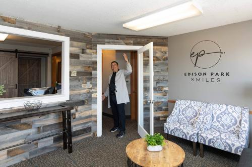 Image for Edison Park Smiles with ID of: 7234242