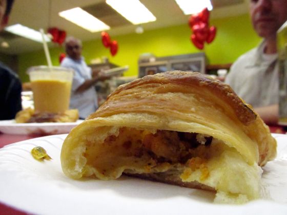 Image for Hot Breads Bakers & Confectioners with ID of: 707988