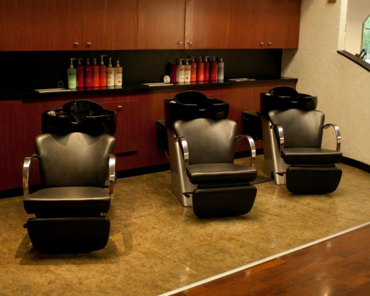 Image for Salon La Bottega with ID of: 721943
