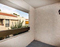 Image for 6235522787 with ID of: 737697