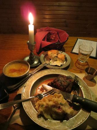 Image for Candlelight Tavern with ID of: 803674