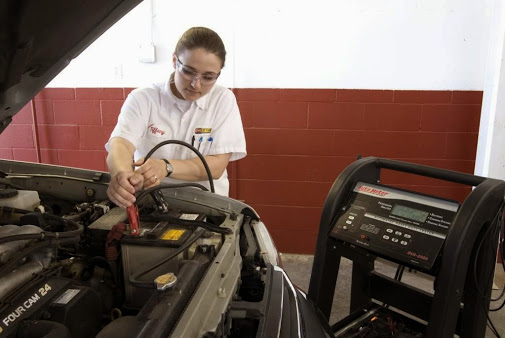 Image for Les Schwab Tires - Gresham with ID of: 826969