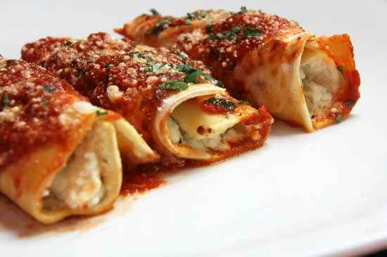 Image for Sal's Restaurant with ID of: 877435