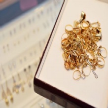 Image for Mark's Antique Jewelry with ID of: 884407