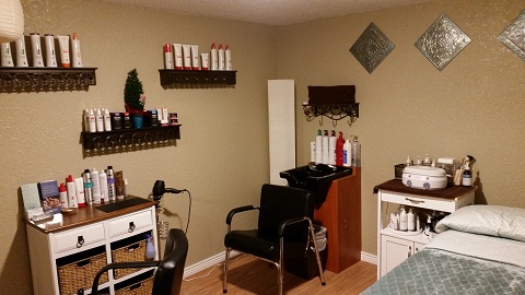 Image for The Salon Retreat with ID of: 945452