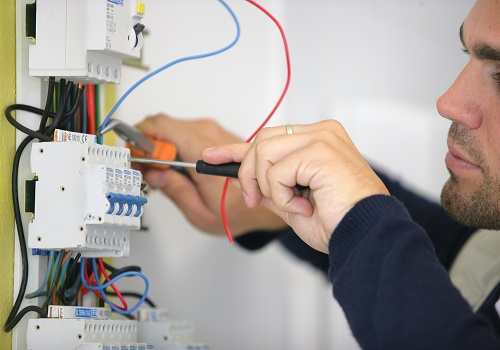Image for Electric Experts with ID of: 958341