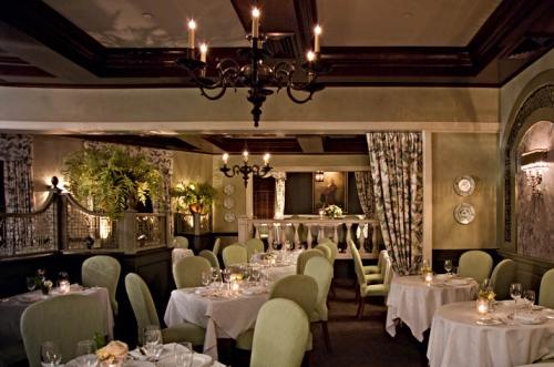 Image for Bernards Inn with ID of: 960827